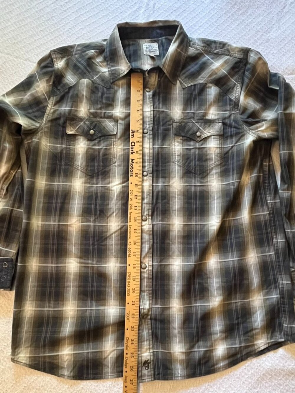 Share MoonShine Spirit Brad Paisley Large long sleeve shirt pearl button